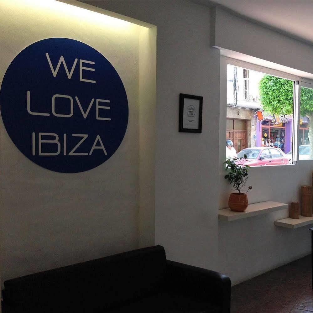 Hostal Balearic (Adults Only) San Antonio  Exterior photo